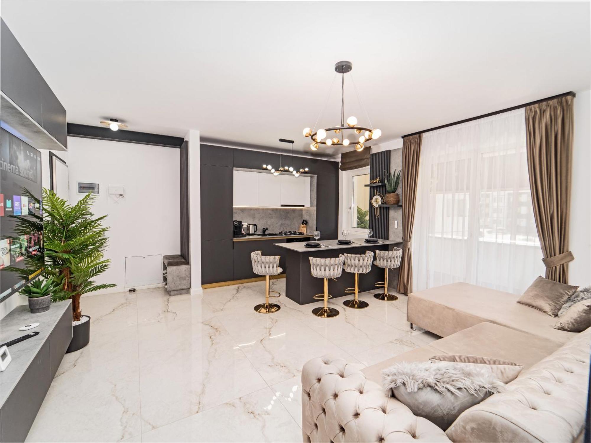 Fashion Stay-Valentino Apartment - By Openhouse Giroc Ngoại thất bức ảnh
